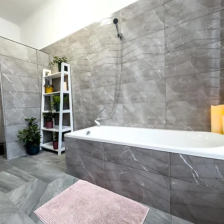 Flamingo Rezidencia Apartamento Eger
